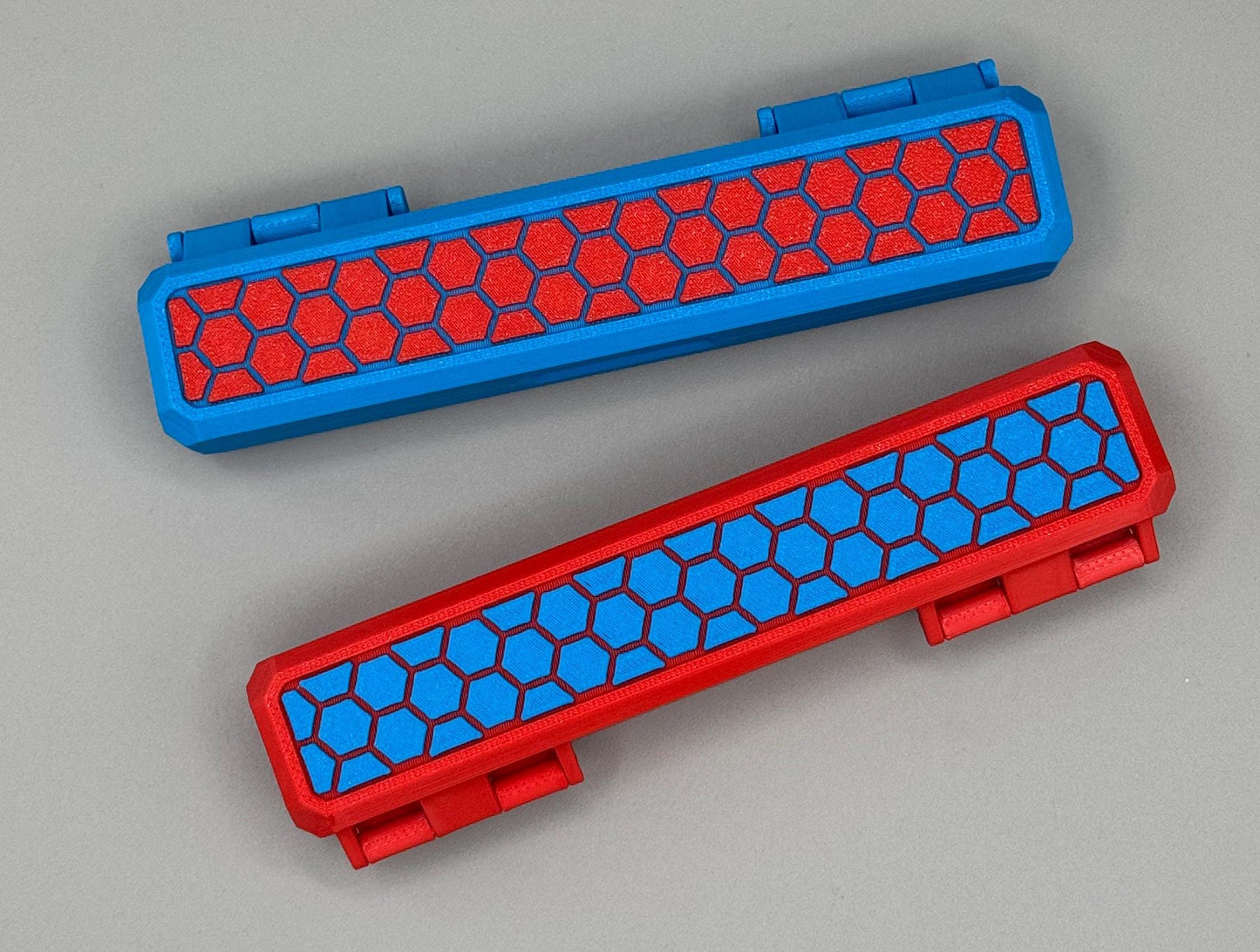 3D Printed Dice Vault – Magnetic Closure, Polyhedral Dice Storage
