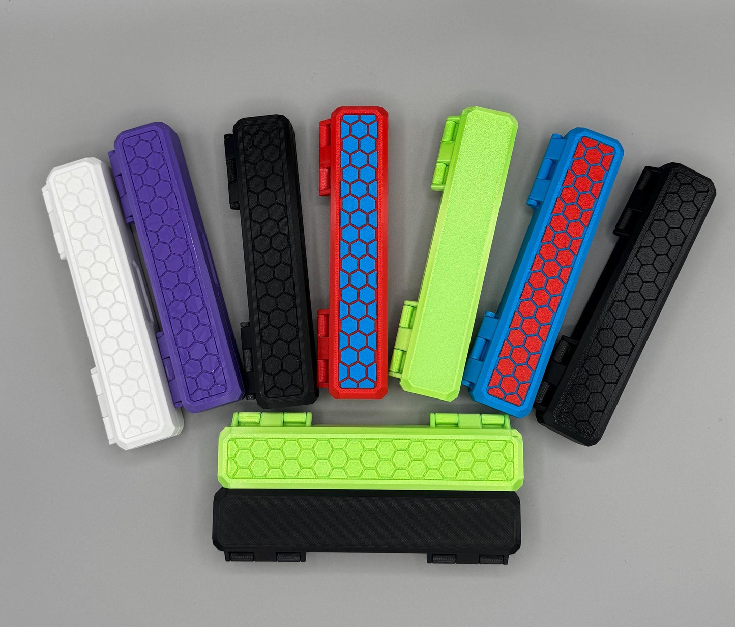 3D Printed Dice Vault – Magnetic Closure, Polyhedral Dice Storage