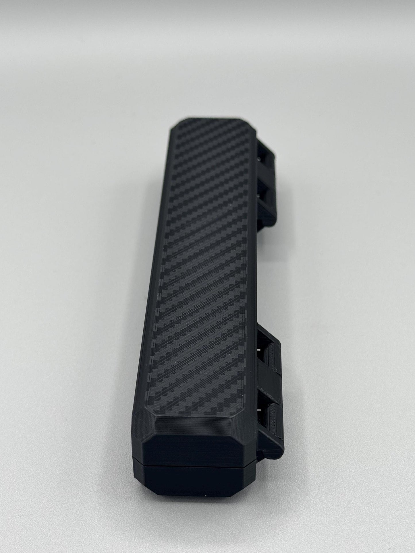 3D Printed Dice Vault – Magnetic Closure, Polyhedral Dice Storage