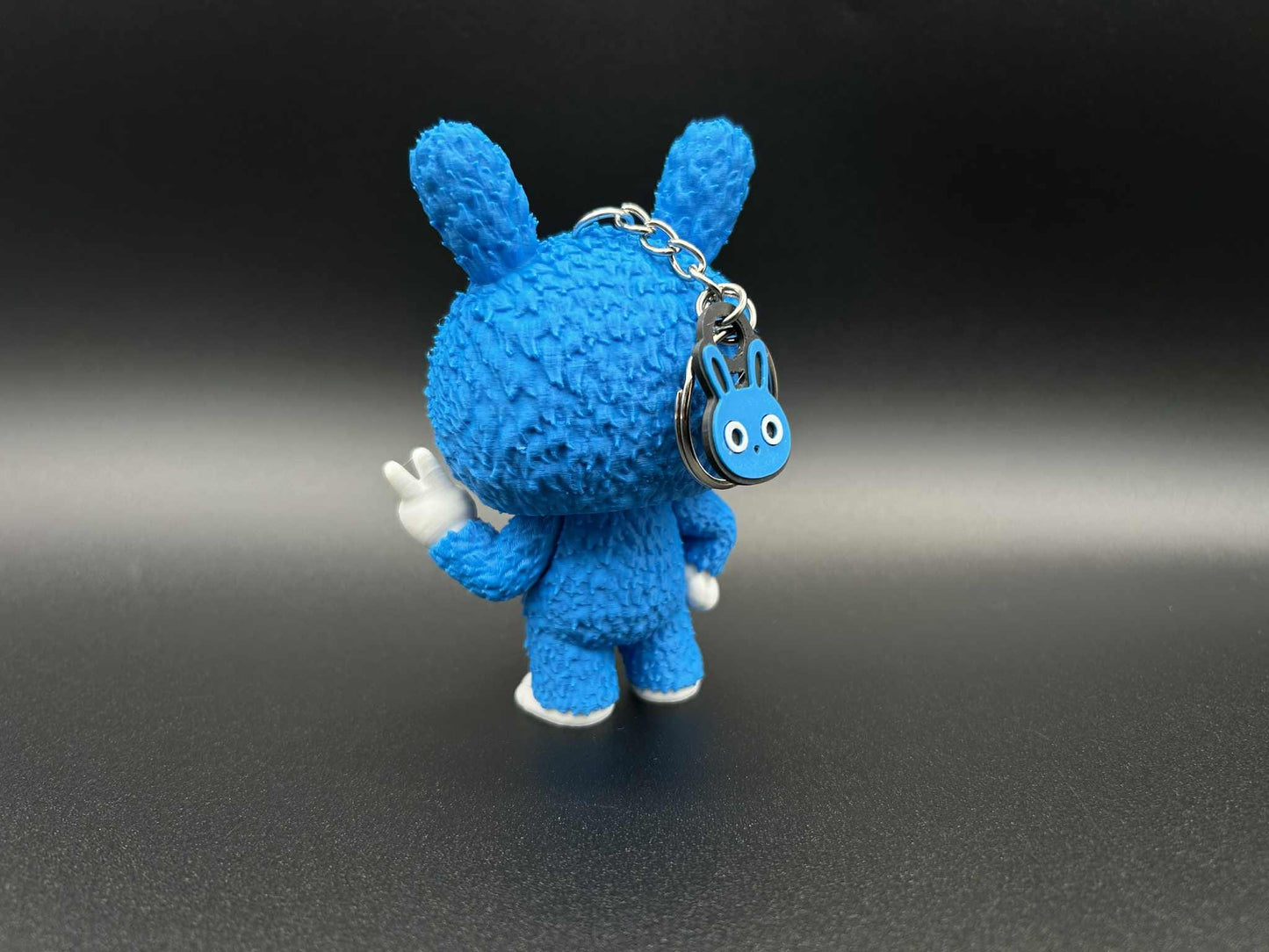 Skubbies Keychain – Chibi Skull Charm, Collectible Keyring, Backpack Bag Charm