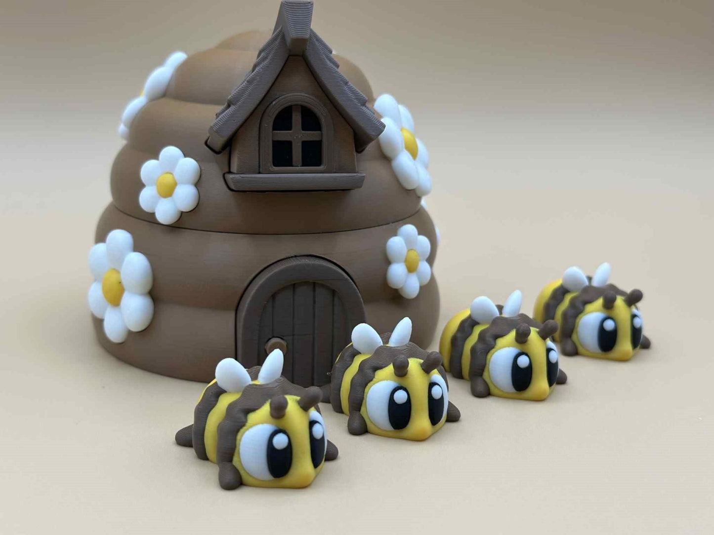 Bee Fidget Toy – 3D Printed Hive with Articulated Bees