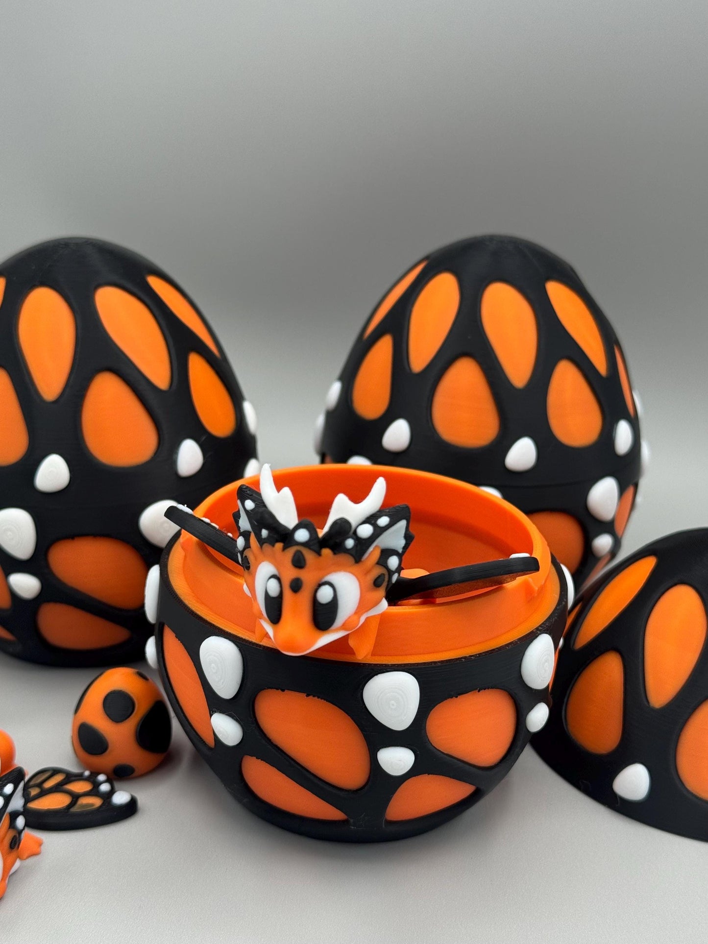 Dragon Egg with Mini Articulating Butterfly Dragon